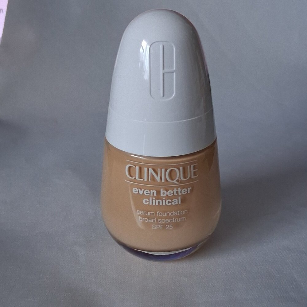 Clinique Even Better Clinical Serum Foundation WN16 Buff NIB